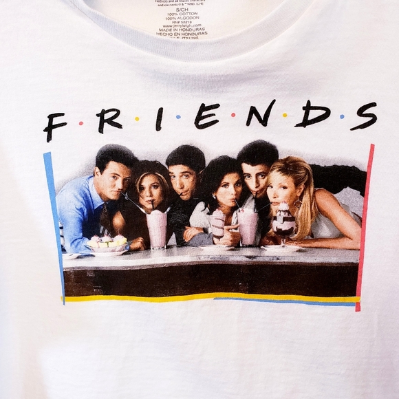 Friends T Shirt Cropped Long Sleeve Sz S Cotton - Picture 3 of 4